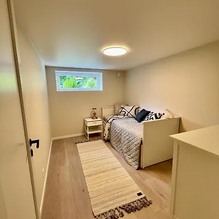 Grytebust Apartment Norvasundet