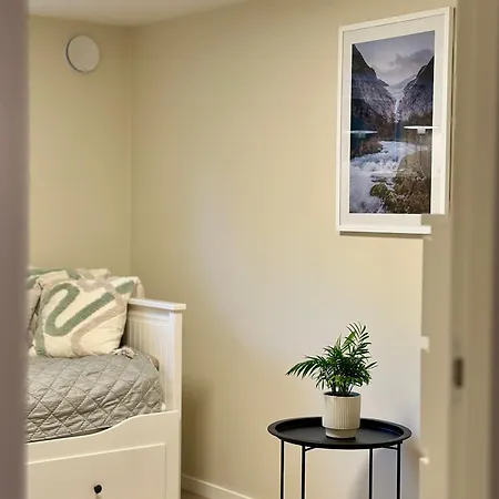 Grytebust Apartment